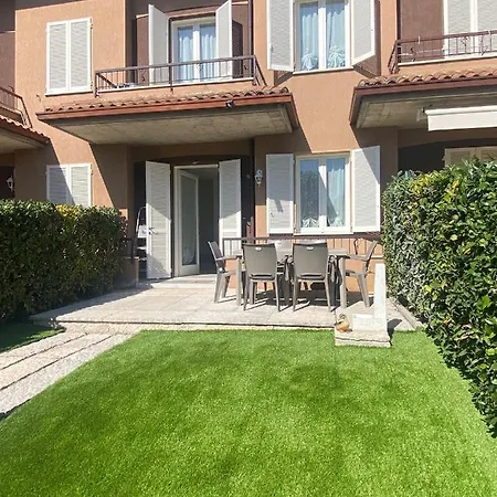 Feriehus Casa - Con Giardino Sirmione
