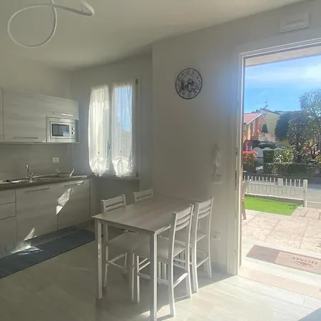 Casa Con Giardino